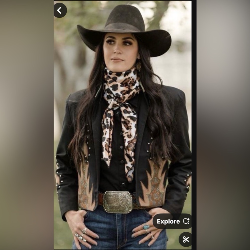 Women's LHC Brand Black Felt Silver Tone Heart Conchos Western Style Cowboy Hat